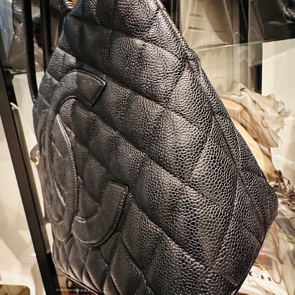 Sold-Chanel Medallion - Picture 4 of 7